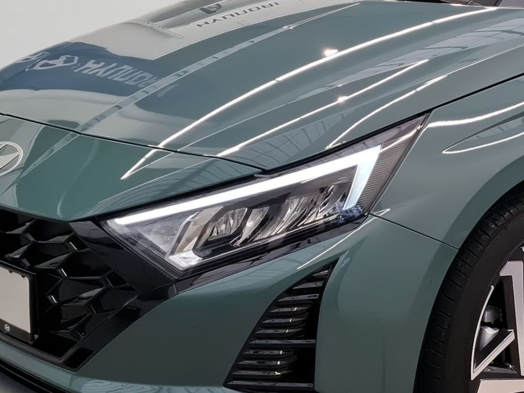 Fahrzeugabbildung Hyundai i20 FL (MY25) 1.0 T-GDI (100 PS) 7-DCT 2WD Prime