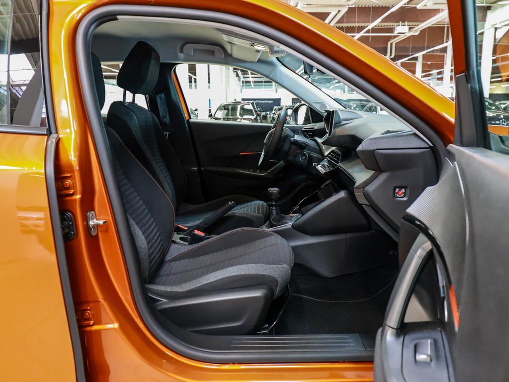 Peugeot 2008 Active 1.2 PureTech 100 AHK SPURH. KLIMA