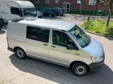 Volkswagen T6 VW Bus zum Camper ausgebaut - VW T6 Transporter in Kiel