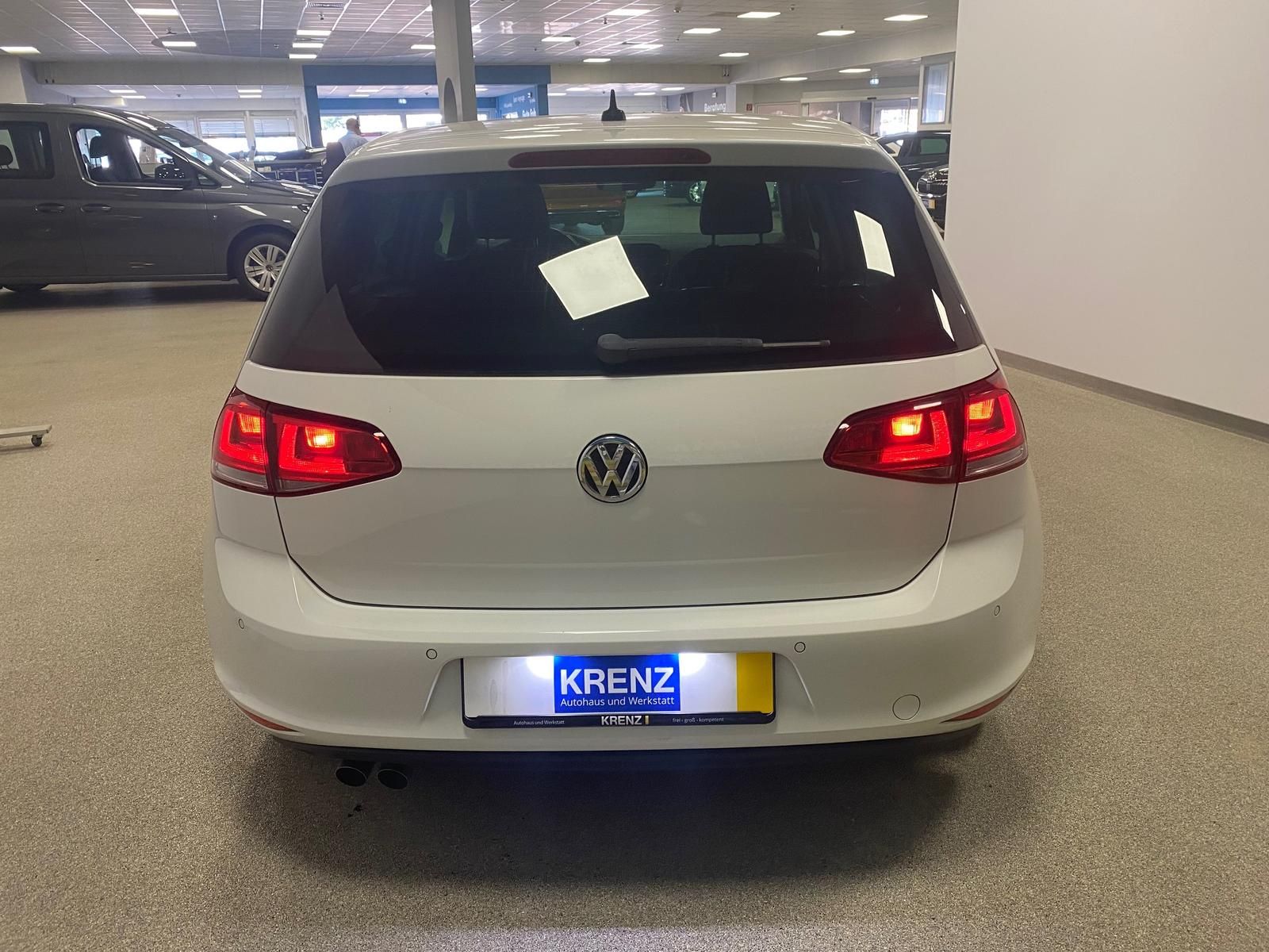 Fahrzeugabbildung Volkswagen Golf 2.0 TDI Allstar BMT KLIMA+NAVI+SITZHEIZ+PDC