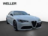 Alfa Romeo Giulia 2.0 Turbo AT8-Q4 Veloce Pano Matrix ACC - Alfa Romeo Giulia mit Schiebedach