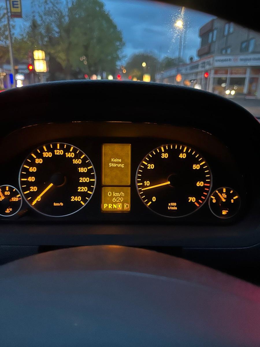 Mercedes-Benz A170 2005 — engine 116 HP (85kW)