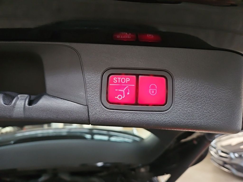 Fahrzeugabbildung Mercedes-Benz EQB 250 Progressive Distronic+ Pano LED KeyLess