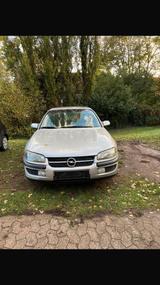 Opel Omega Automatik 2.0  (1 Hand) - gebrauchte Opel Omega aus dem Jahr 1996
