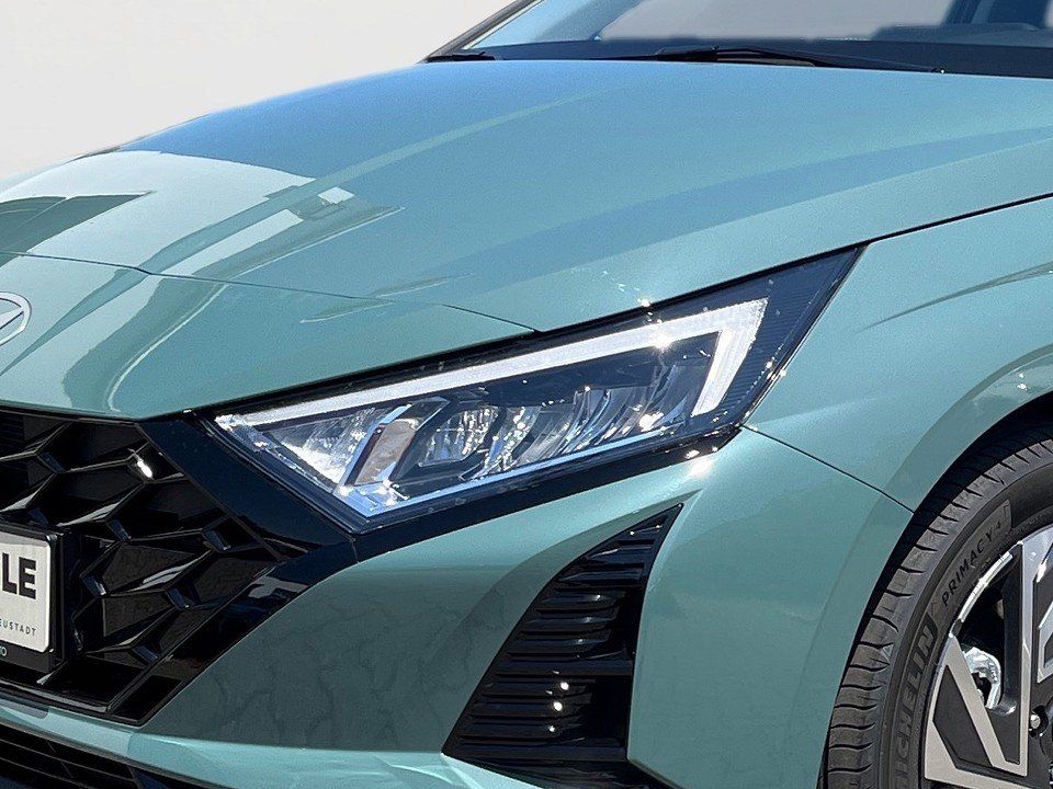 Fahrzeugabbildung Hyundai i20 1.0T 100PS Trend Licht Komfort BOSE