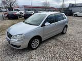 Volkswagen Polo IV United - Volkswagen Polo mit Diesel-Antrieb: Schiebedach