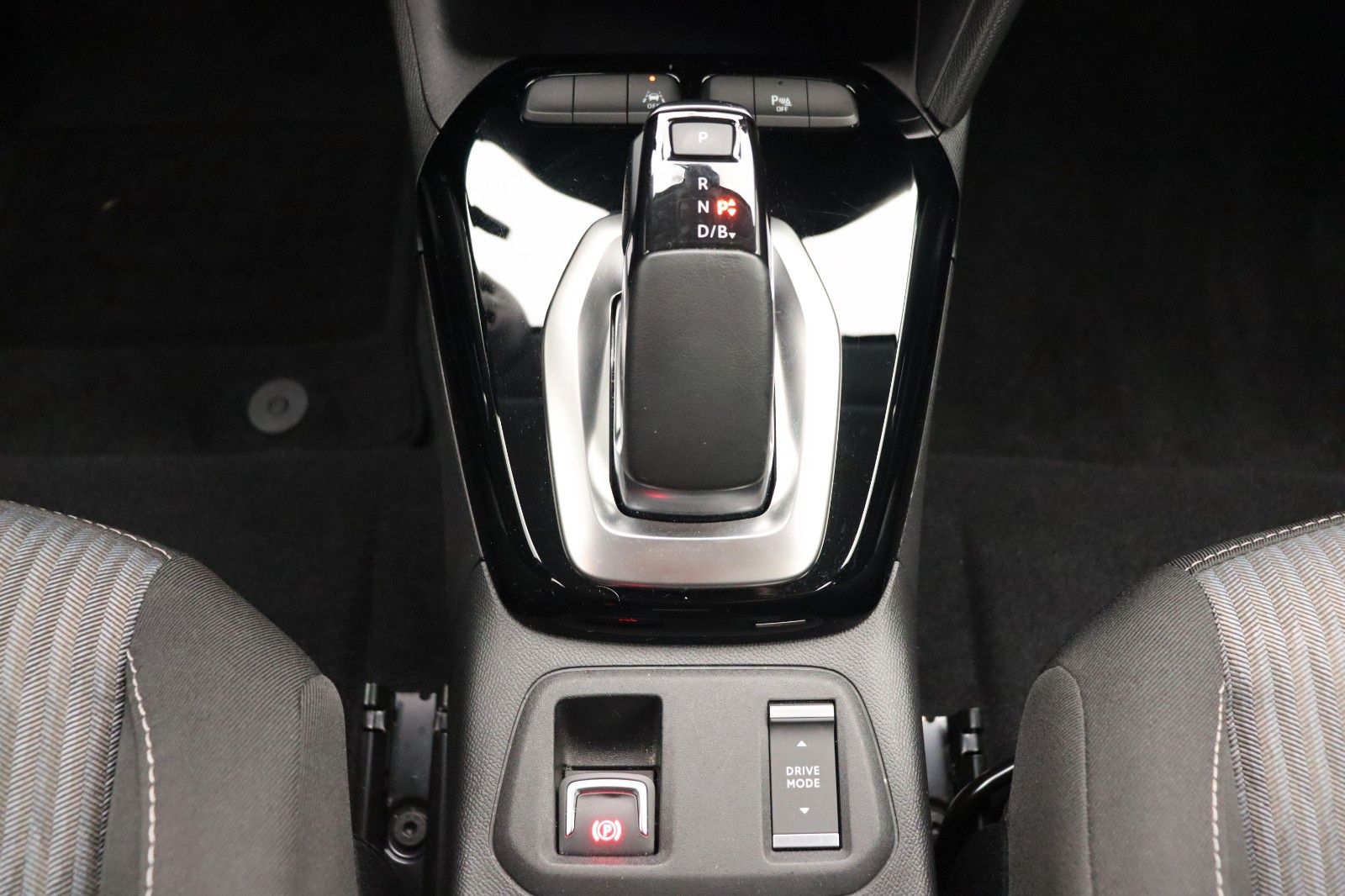 Fahrzeugabbildung Opel Corsa-e F Edition LDA PDC 7kW