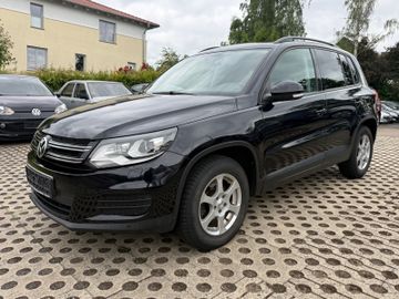 Volkswagen Tiguan - 4