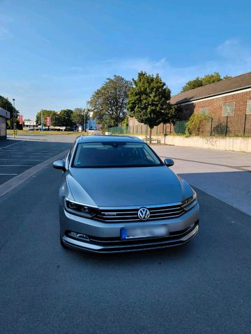 Volkswagen VW Passat Kombi 2.0 TDI DSG Highline