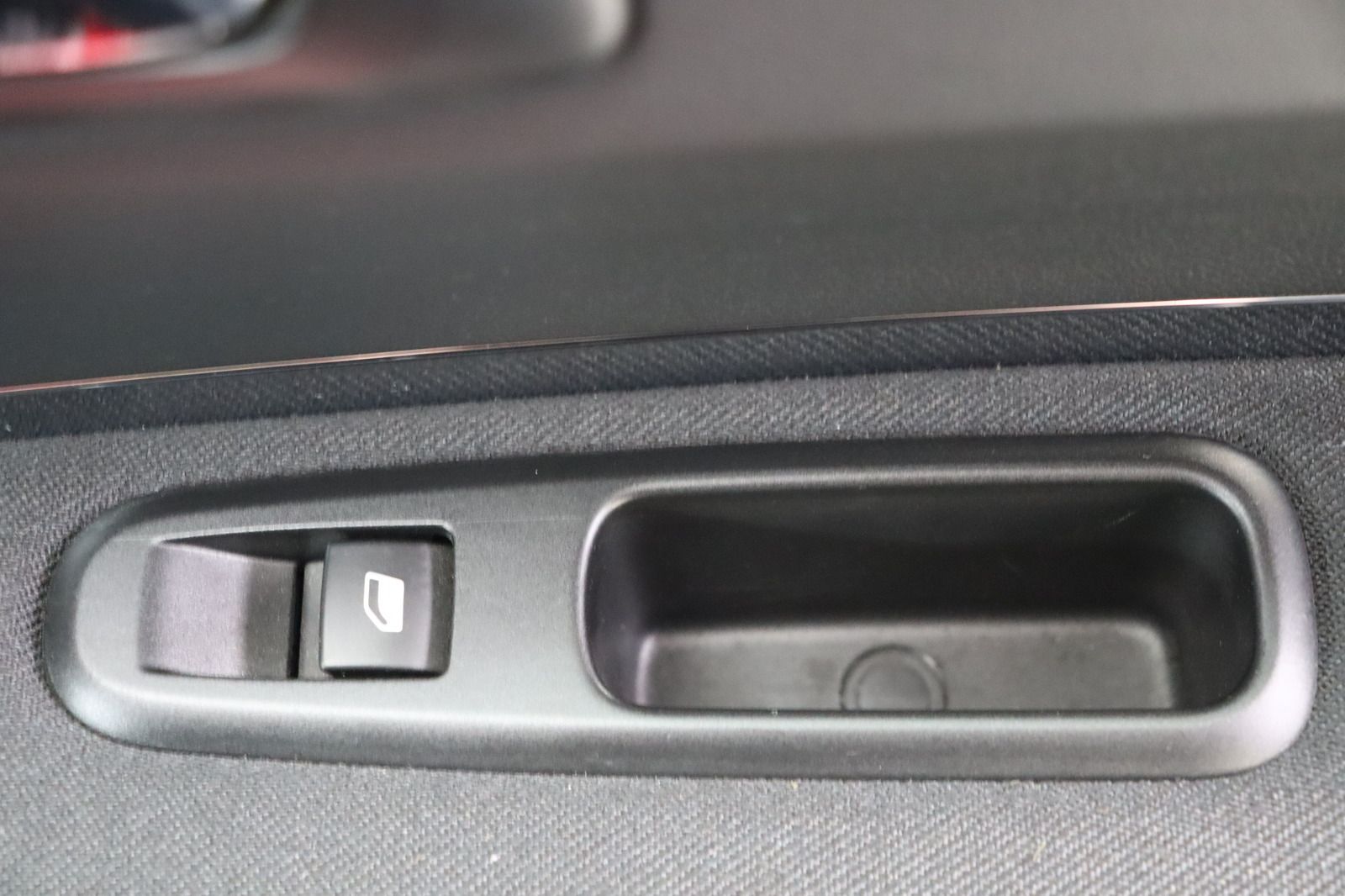 Fahrzeugabbildung Peugeot 3008 1.6 VTi 120 * AHK