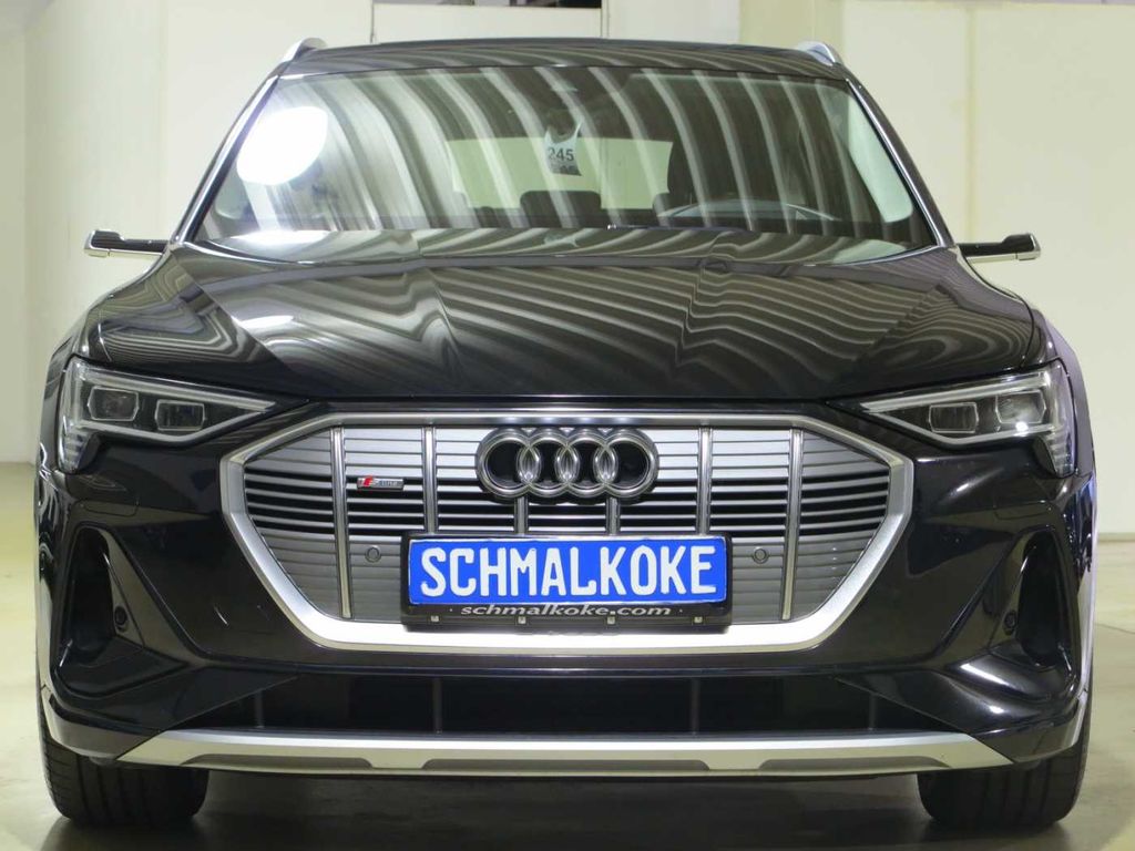 Image of Audi e-tron