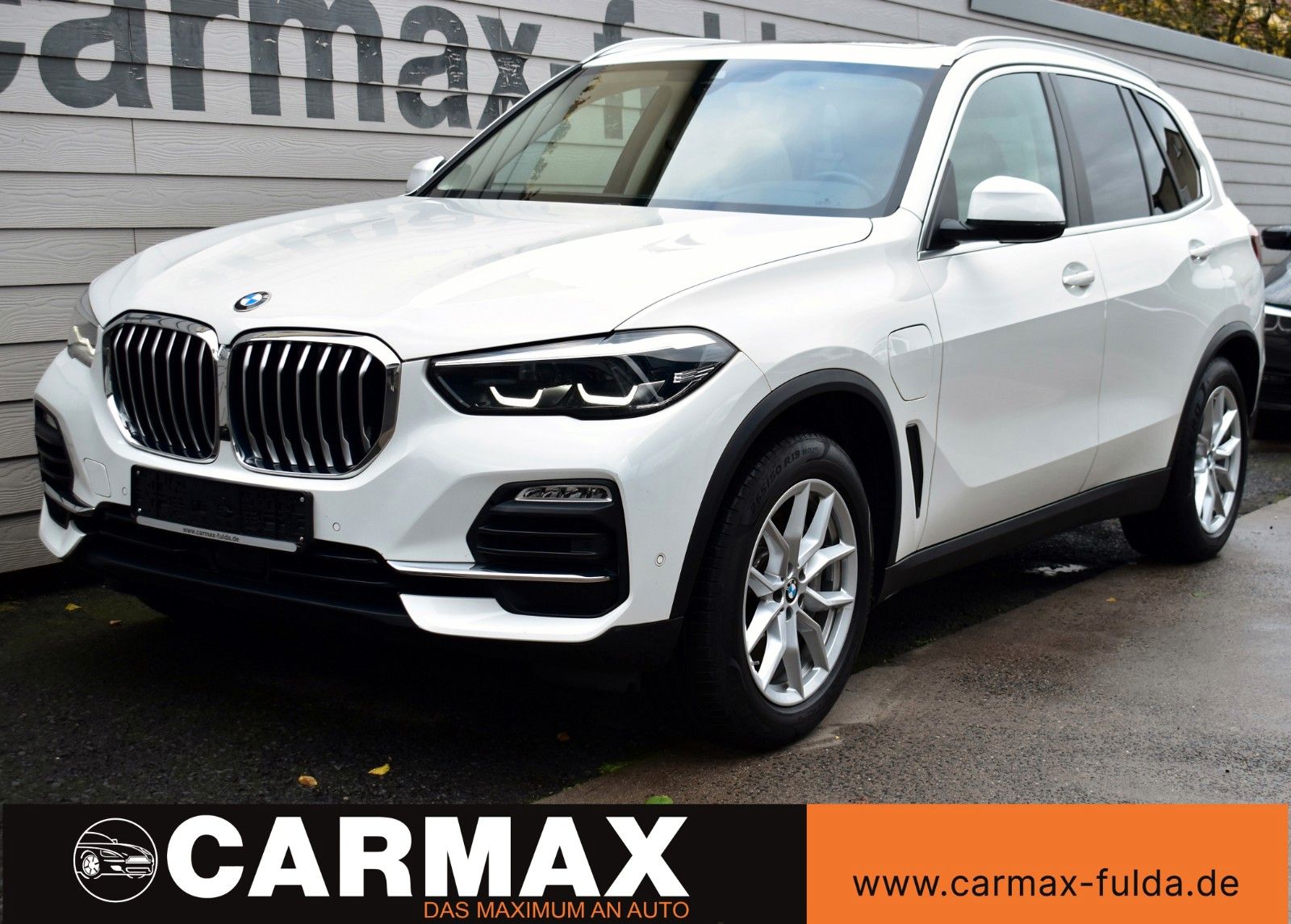 Fahrzeugabbildung BMW X5 xDrive45e,Leder,Navi,HUD,Panorama,Luftfed.