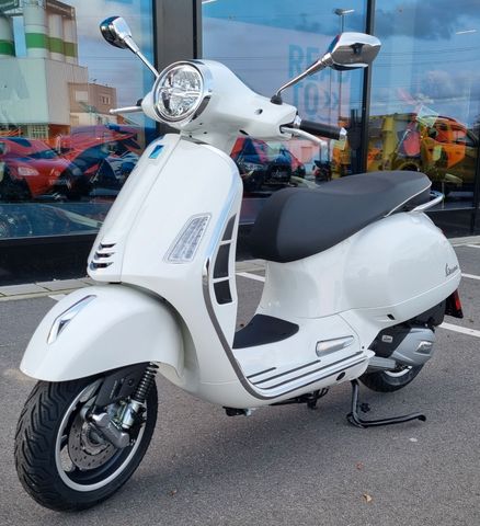 Vespa GTS 125 Super  E5+