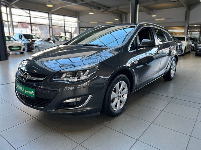 Opel Astra J Sports Tourer Exklusiv AHK*Kamera*uvm.