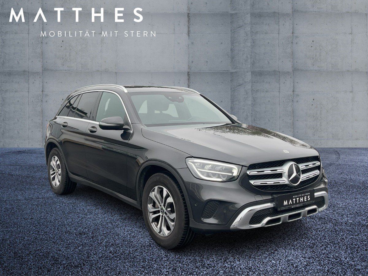 Fahrzeugabbildung Mercedes-Benz GLC 220 d 4M LED/Tempomat/Kamera/AHK