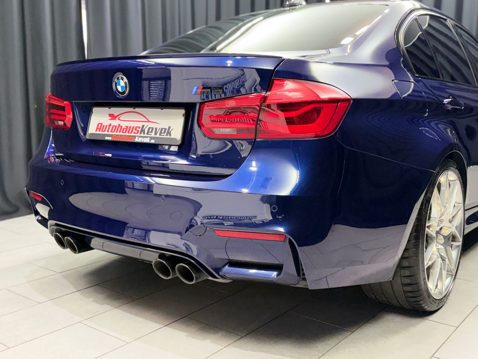Fahrzeugabbildung BMW M3 Competition|D-FZG|INDIVIDUAL|H&K|M-DRIVER|HuD