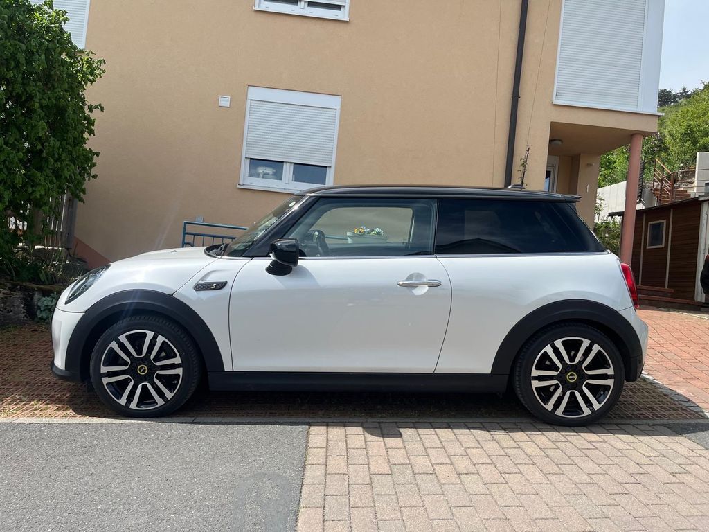 Image of MINI Cooper SE