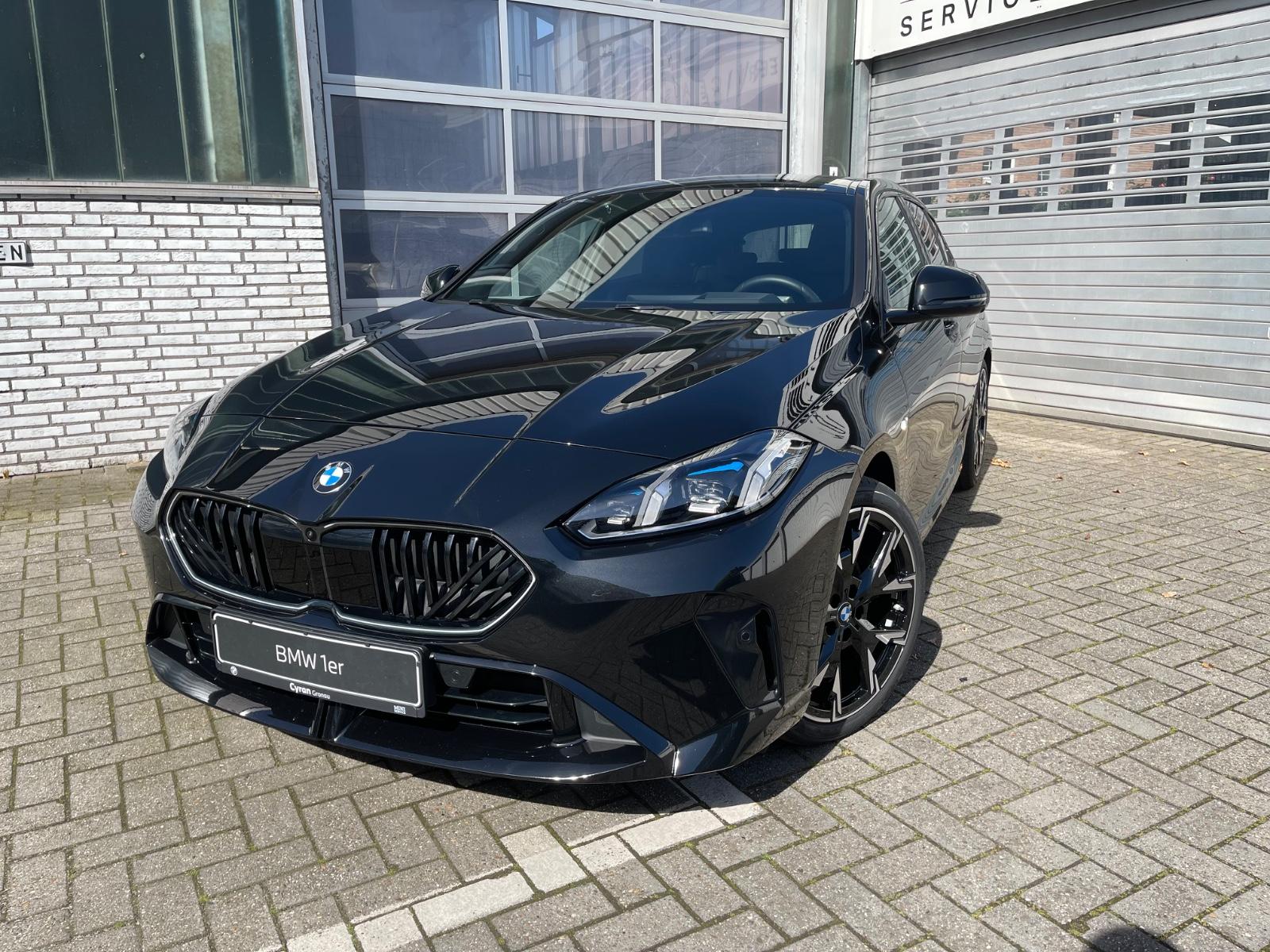 BMW 120M Sport,NAVI,Head UP,LED uvm.