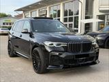 BMW X7 xDrive M50d Individual /VOLL/ SKY/HAMANN 23" - BMW X7 M50 aus 2020