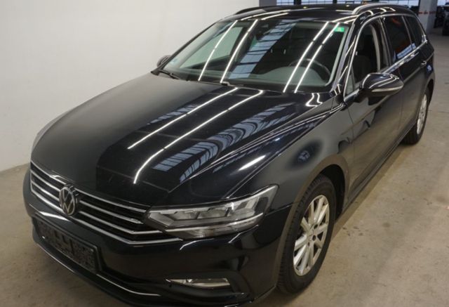 Volkswagen Passat Vari. Business 2.0 TDI Var.Navi/LED/12900