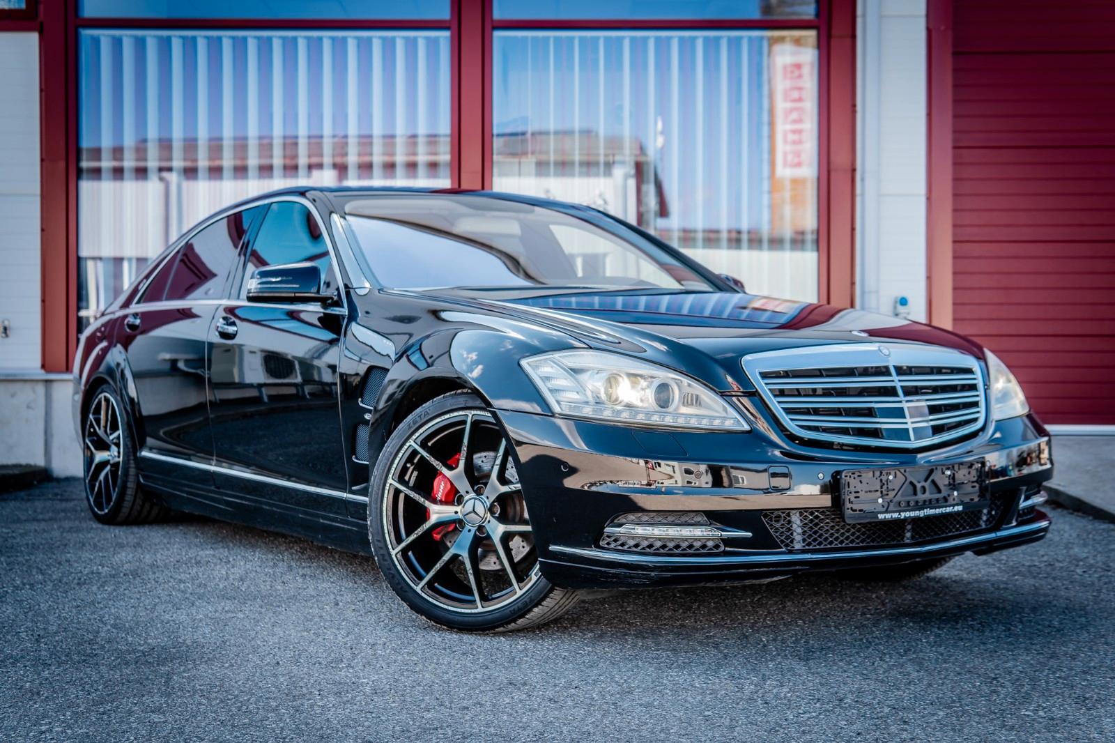 Mercedes-Benz S 500 L / Japan Import / Rust free