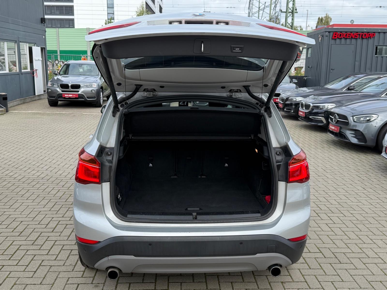 BMW X1 xDrive 20i Advantage LED*NAVI*MEMORY*STOP&GO