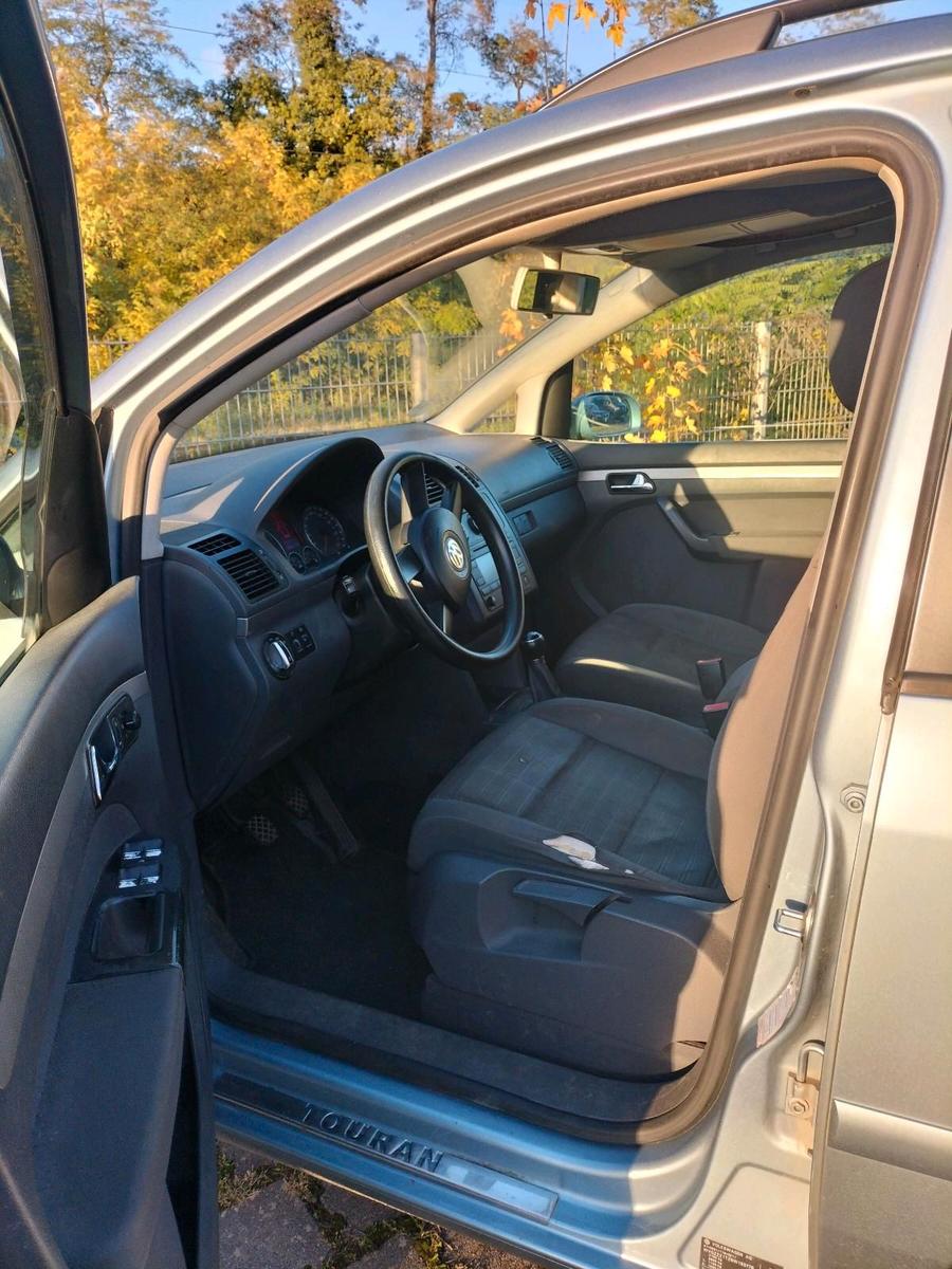 Volkswagen Touran 2006 — photo 6