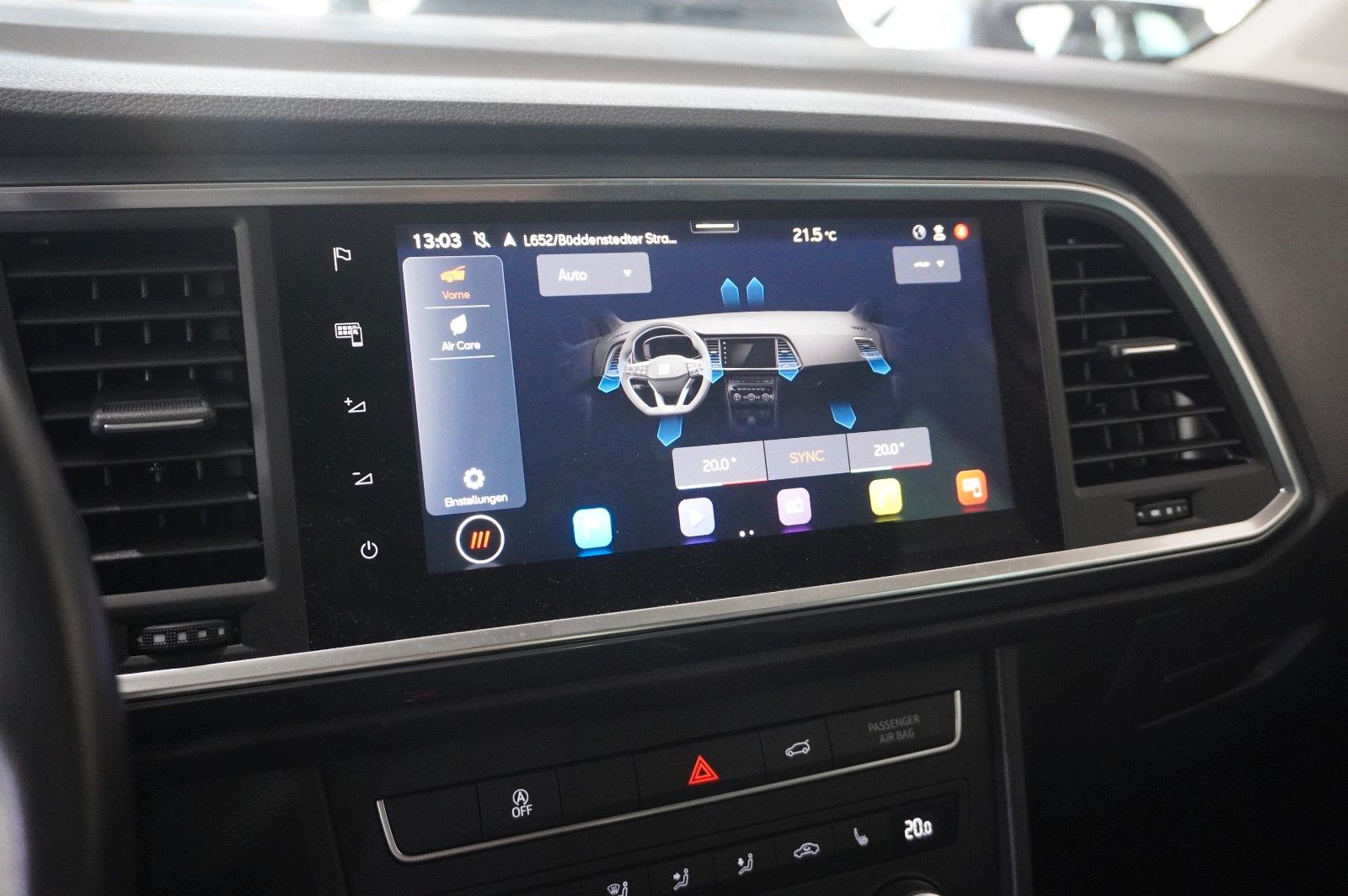 Fahrzeugabbildung SEAT Ateca 2.0 TDI STYLE NAVI/LED/SHZ/TEMP./PDC/DAB+