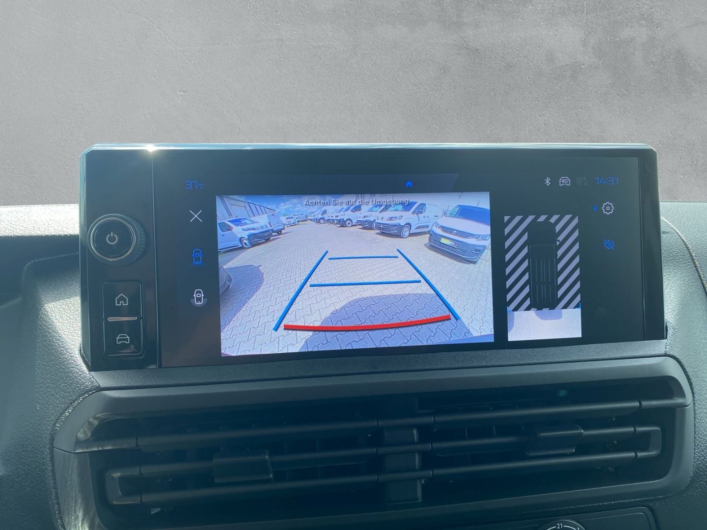 Fahrzeugabbildung Peugeot Expert Peugeot Kasten Lang 2.0 145PS *Kamera*Nav