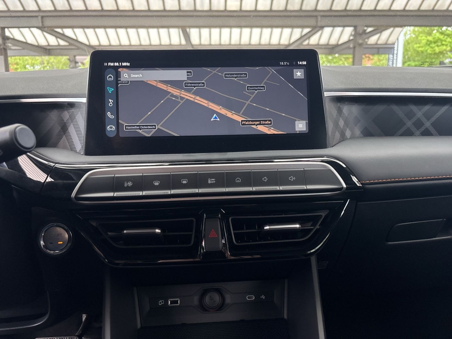 Fahrzeugabbildung MG MG3 1.5 Hybrid+ HEV Luxury SONDERANGEBOT *Finanz