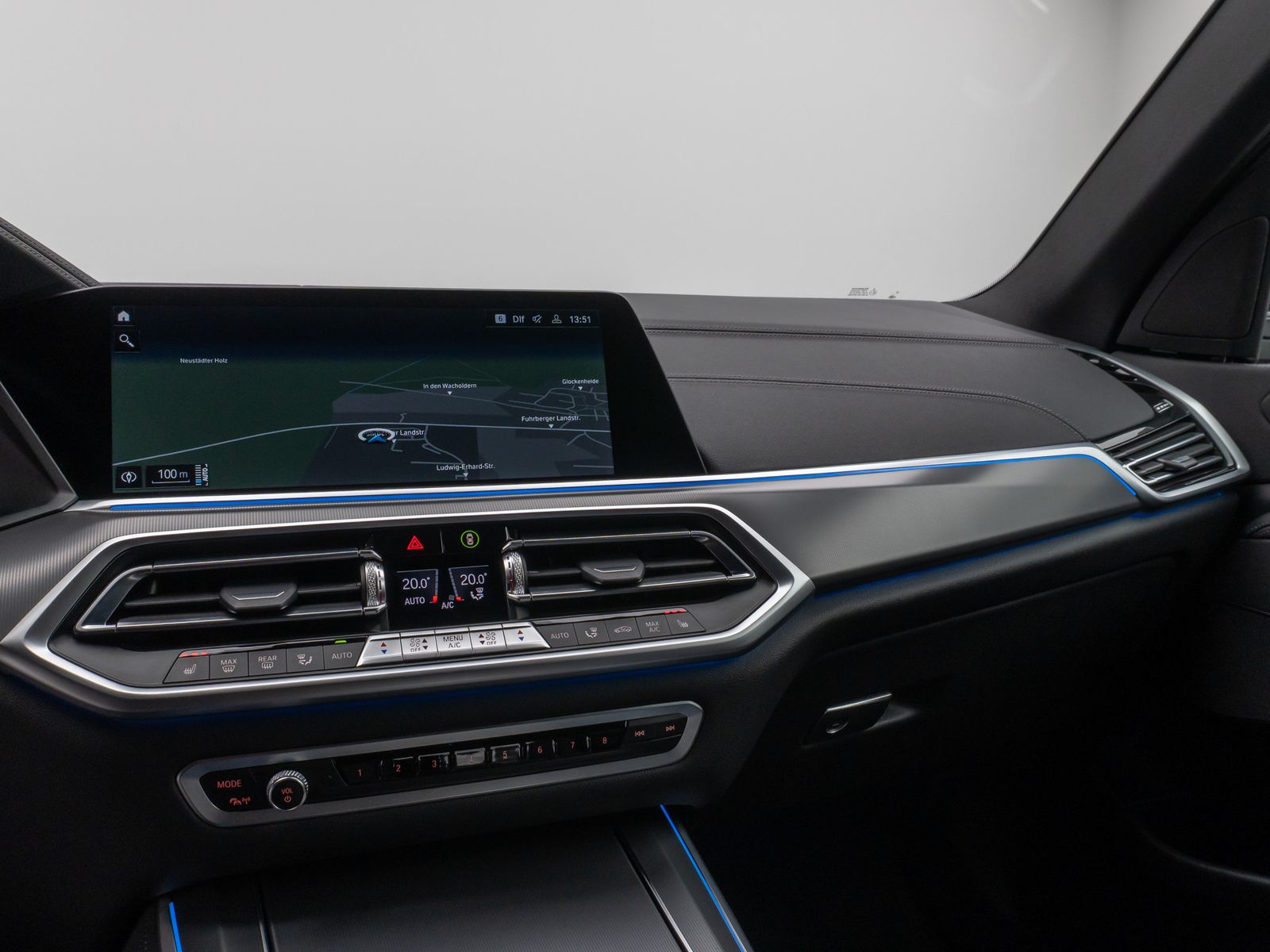 Fahrzeugabbildung BMW X5 xD45e M Sport Laser 360° HUD DAB HiFi 22Zoll