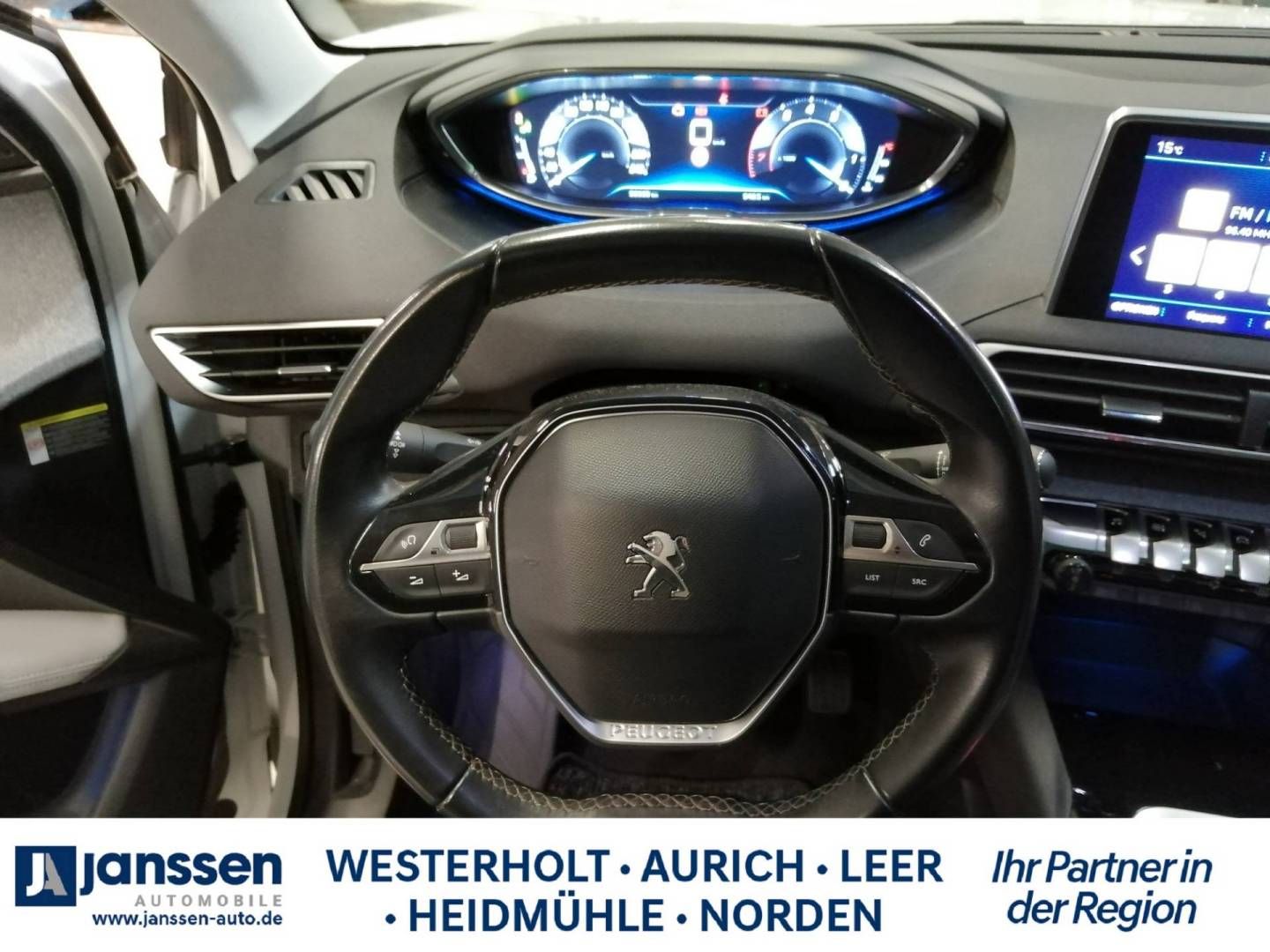 Fahrzeugabbildung Peugeot 3008 PureTech Stop & Start