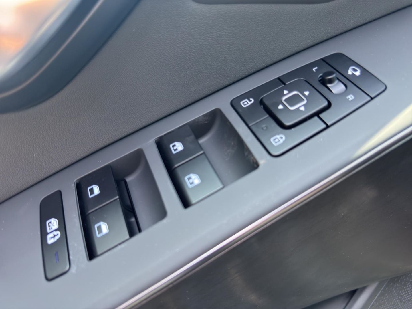 Fahrzeugabbildung Kia Niro Hybrid Spirit Memory Sitzkühlung Kamera LED