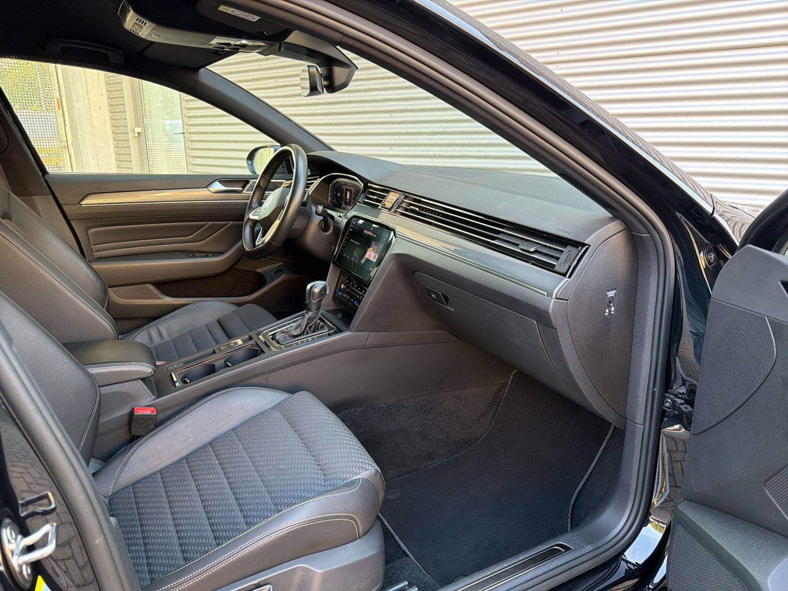Volkswagen Passat Variant - Bild 15