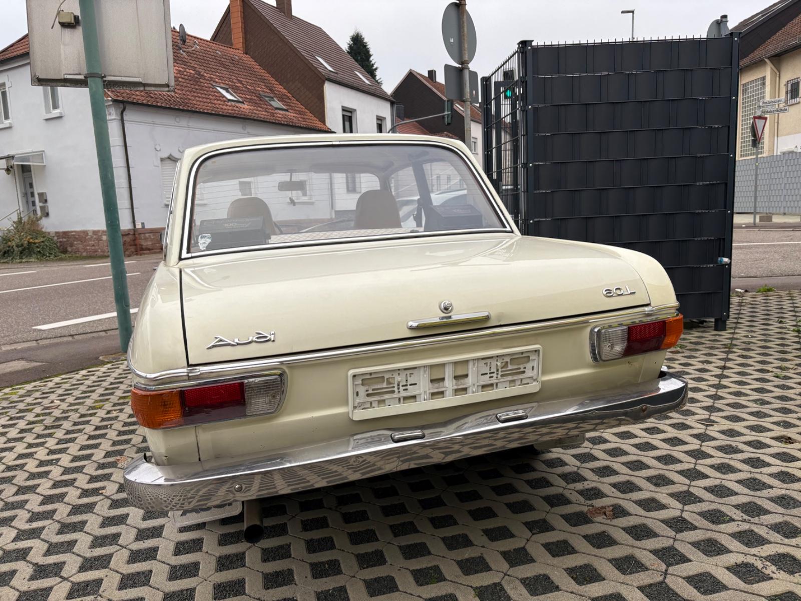 Audi 60L Kundenauftrag