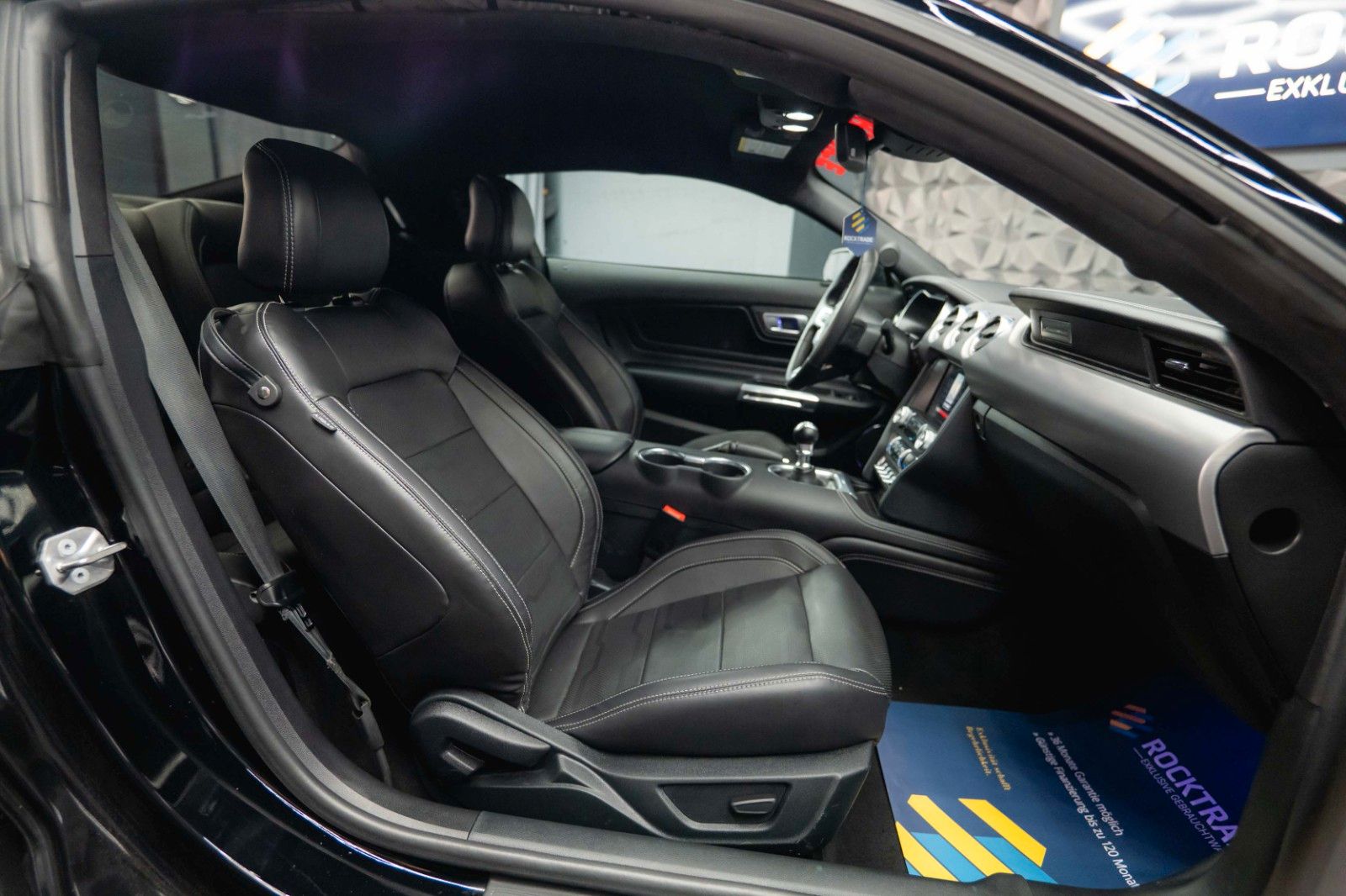 Fahrzeugabbildung Ford Mustang Shelby GT 500 5.0 V8 Performance PREMIUM