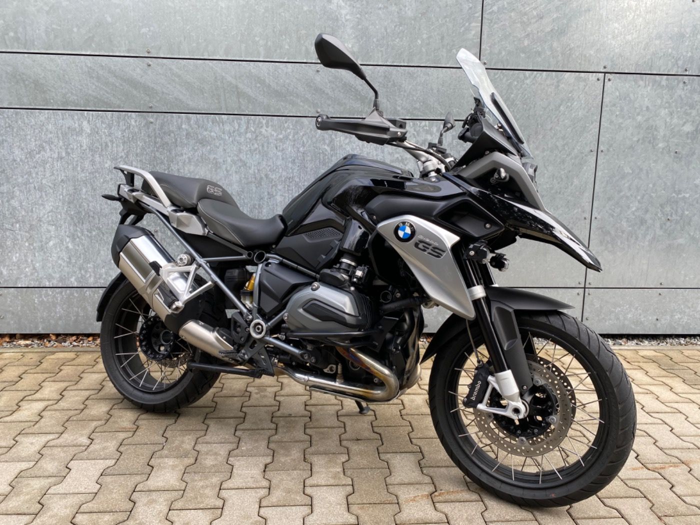 Fahrzeugabbildung BMW R 1200 GS Speichenräder 3 Pakete mit 2 Jahren Ga