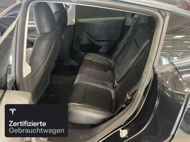 Tesla Model Y Long Range AWD foto 12