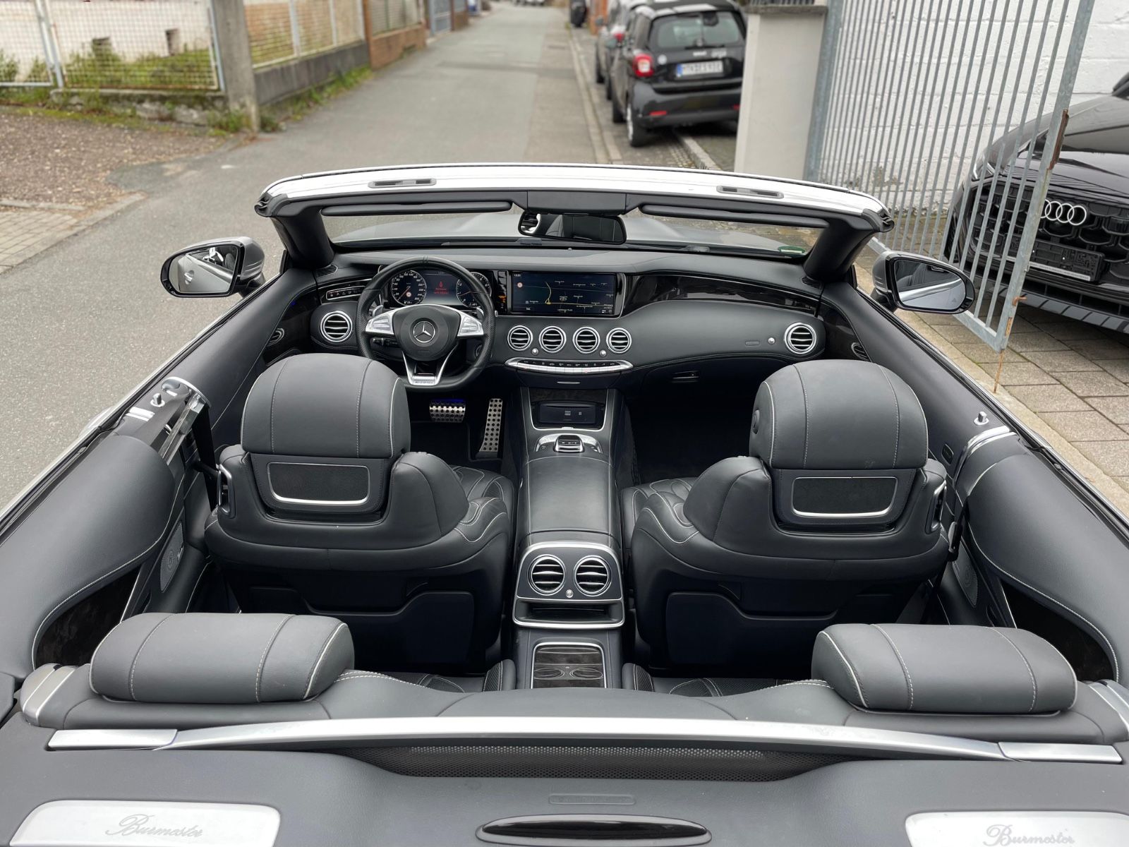 Fahrzeugabbildung Mercedes-Benz S 500 Cabrio |AMG|Nightvision|360°|Swarovski|