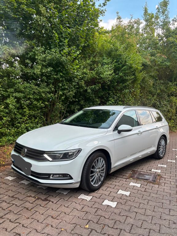 Image of Volkswagen Passat