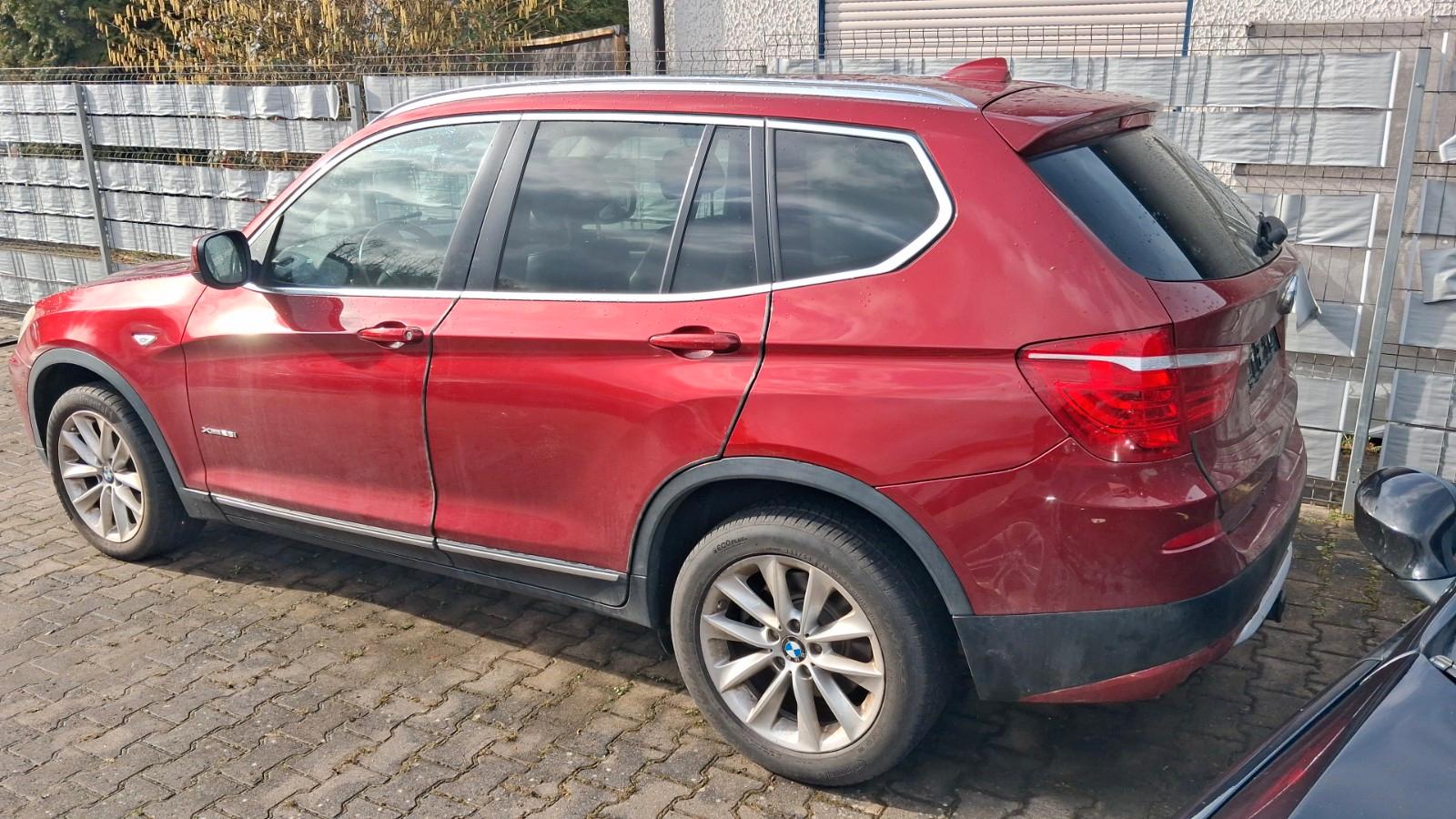 BMW X3 xDrive AMERICAN Papiere