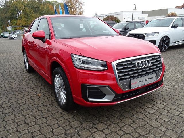 Q2 1.4 TFSI design - LED / Navi / AHZV