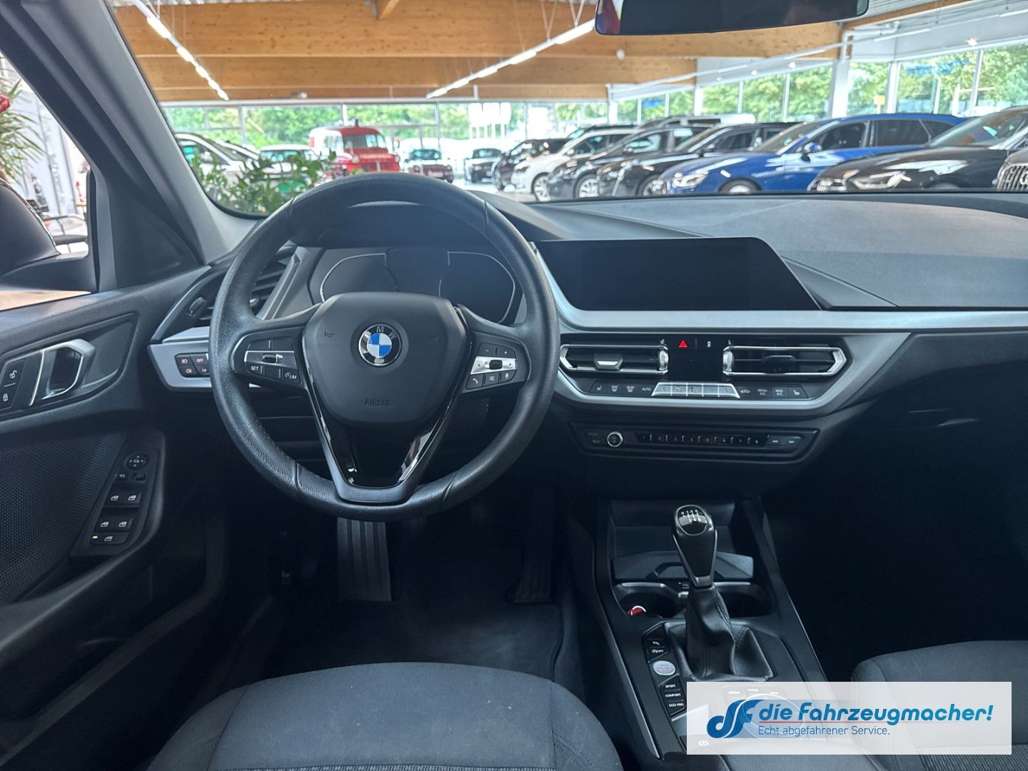 Fahrzeugabbildung BMW 118 Navi Digi Cockpit Mehrzonenklima Fahrerprofi