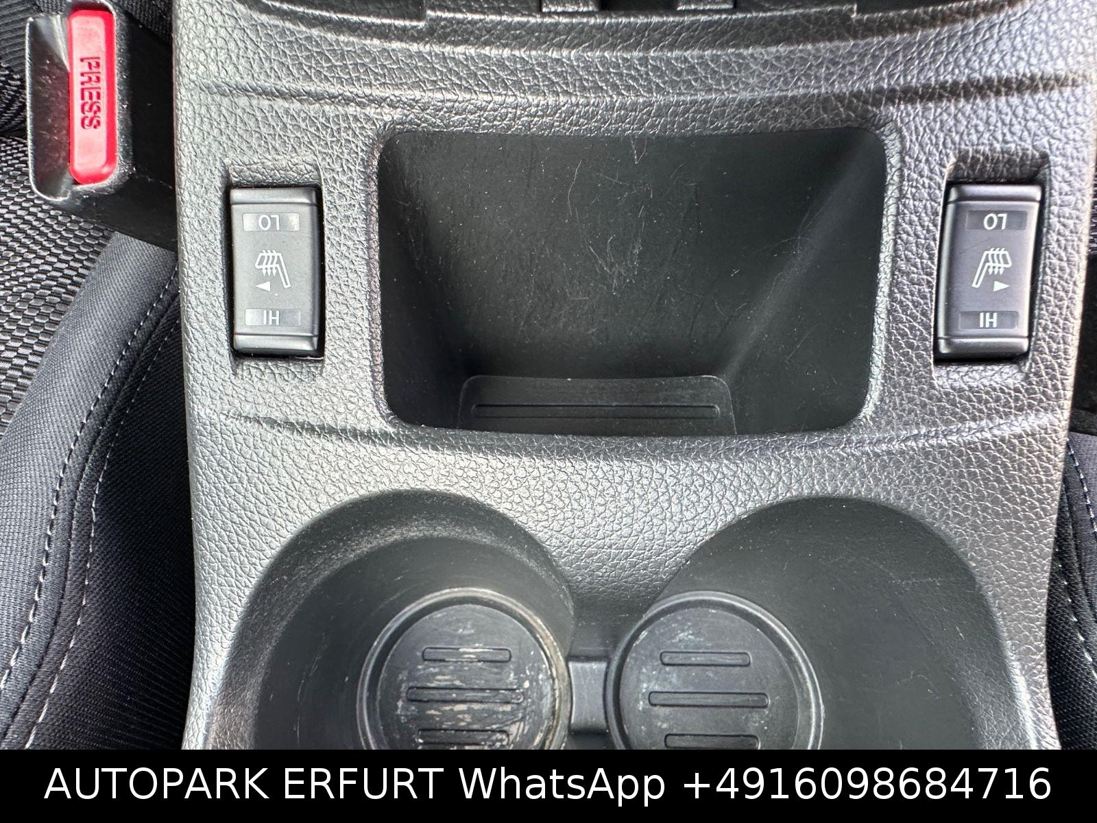 Nissan Qashqai Acenta*Klima*Temp*Phone*Navi*StzH*PDC*LE