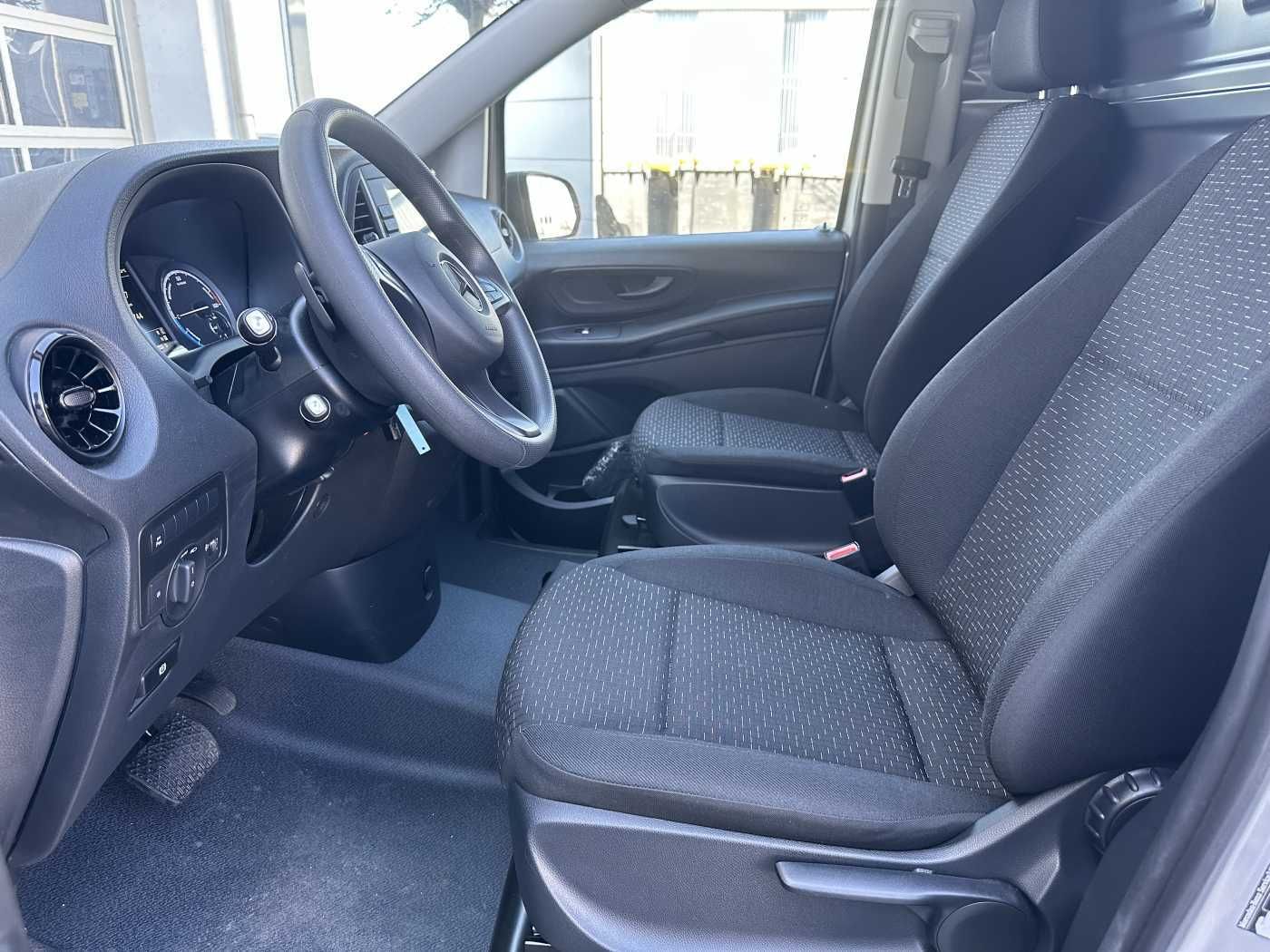 Fahrzeugabbildung Mercedes-Benz eVito 112 Audio 30 Sitzheizung Kamera Tempomat