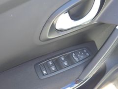 Fahrzeugabbildung Kadjar Business Edition 1.3 TCe 140 EDC  Keyless