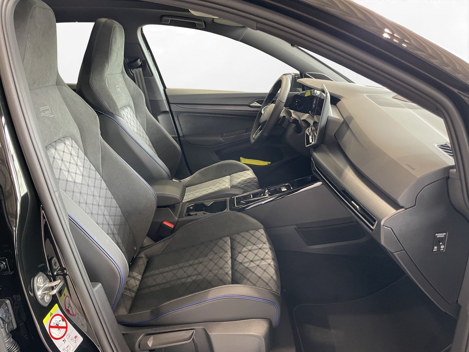 Volkswagen Golf Variant R-Line 1,5 eTSI (150 PS) DSG StHz foto 5