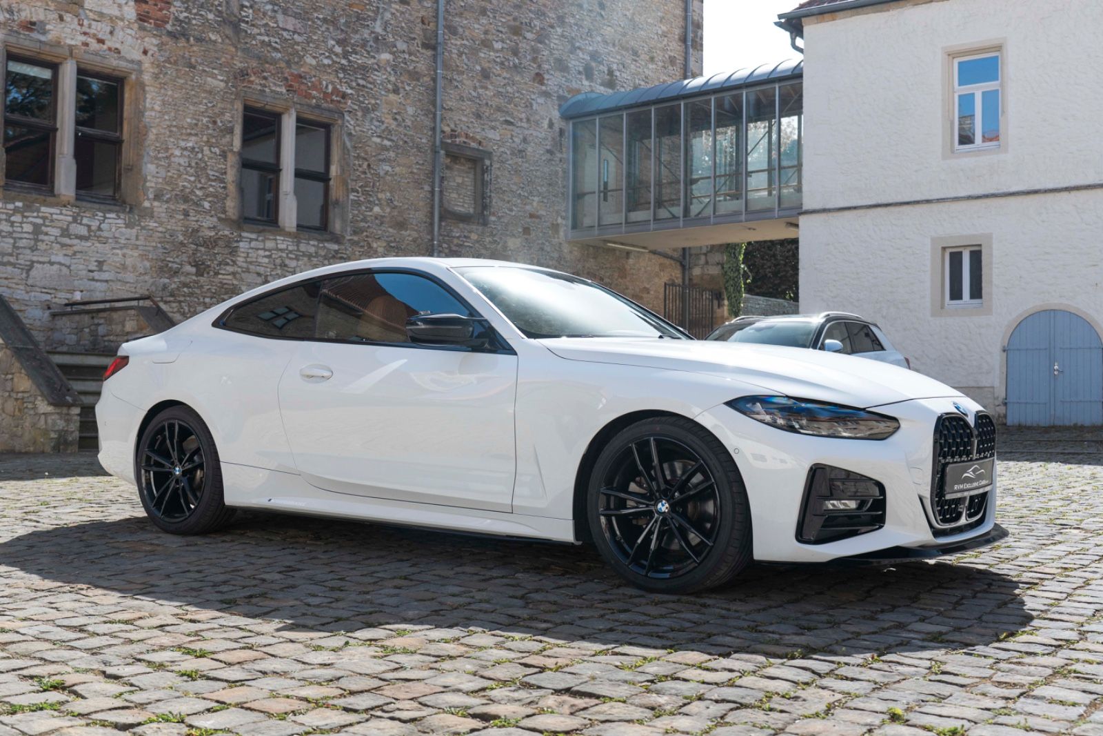 Fahrzeugabbildung BMW 430i Coupé M Sportpaket HUD LED KAM HIFI ACC
