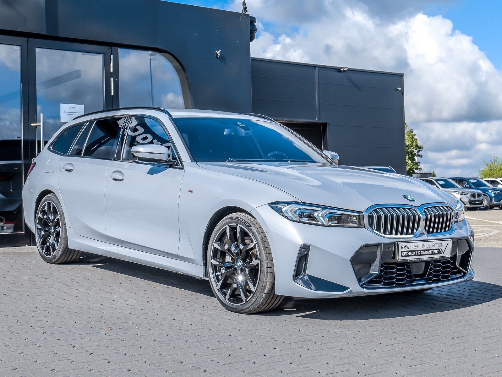 BMW 330 - Bild 6