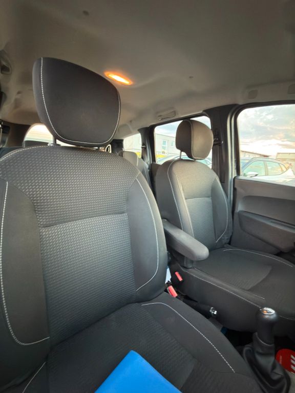Dacia Lodgy - Bild 18